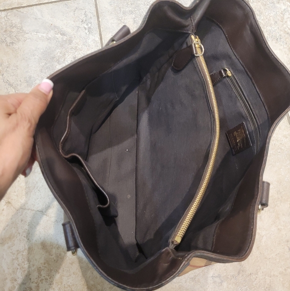 BURBERRY**NOVA CHECK**TOTE - Picture 10 of 16